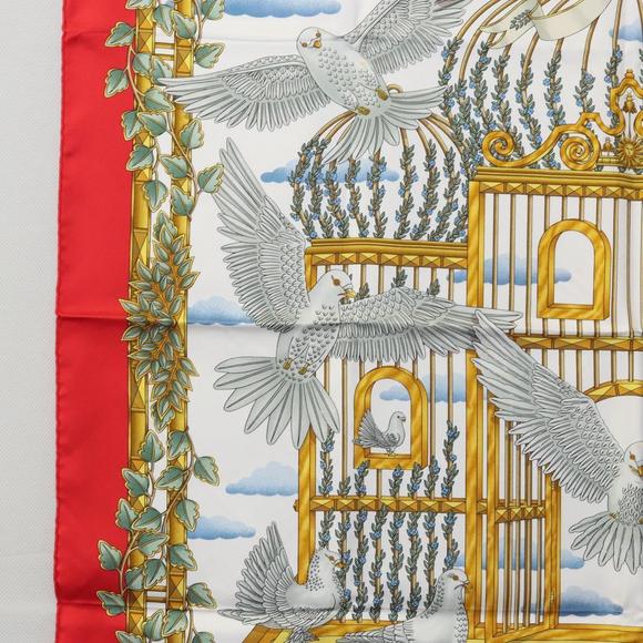 HERMES Carre 90 Scarf ""ENVOL"" Silk Red Auth ac3618 - Picture 5 of 16